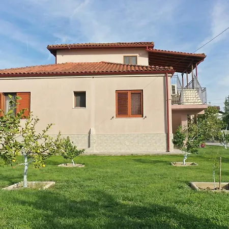 Nano Residents' Charming Getaway